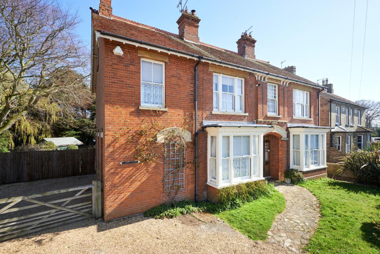 The Old Surgery In Kessingland Villa Lowestoft Exterior photo